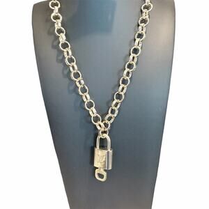 Louis Vuitton Lock & Key #316 w/a Gold Chain Necklace 16 Inch + 3" Extender